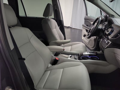 2019 Honda Pilot Touring 8 Passenger