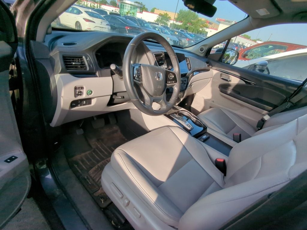 2019 Honda Pilot Touring 8 Passenger