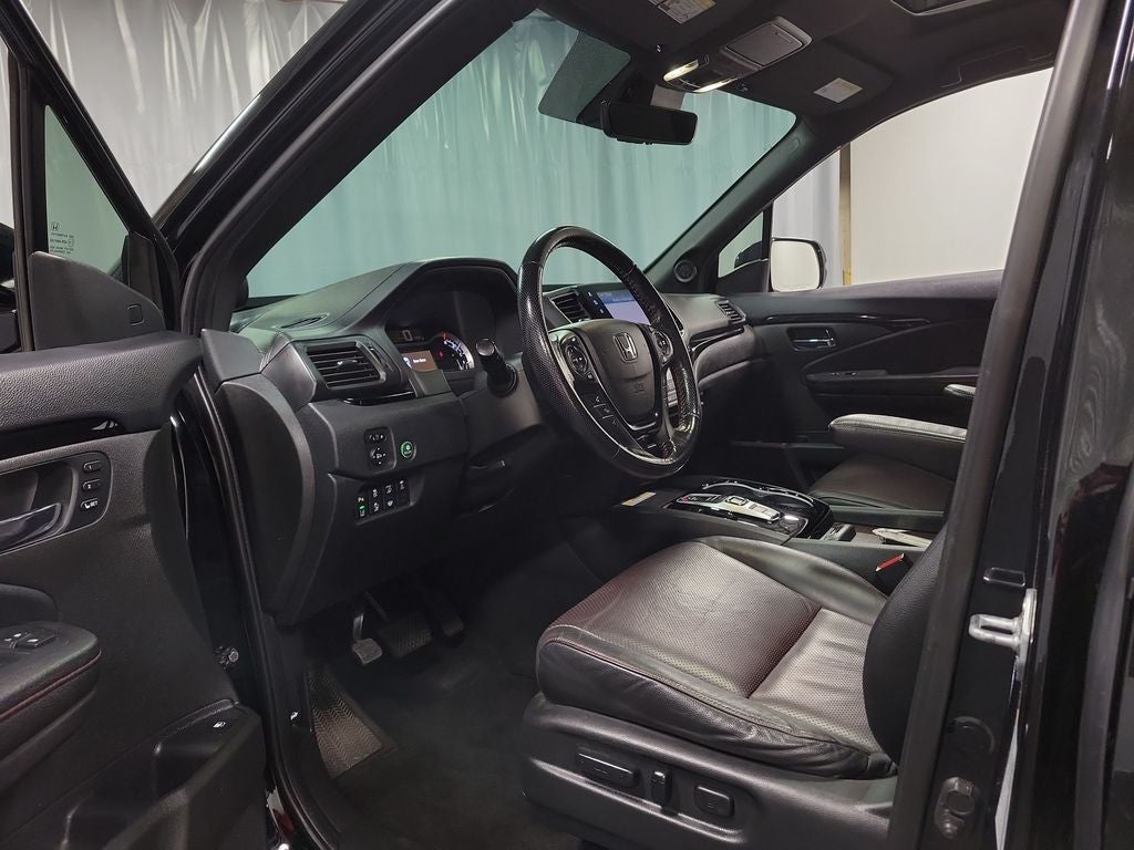 2022 Honda Ridgeline Black Edition