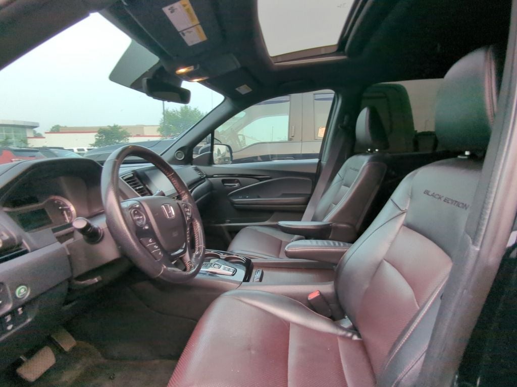 2022 Honda Ridgeline Black Edition