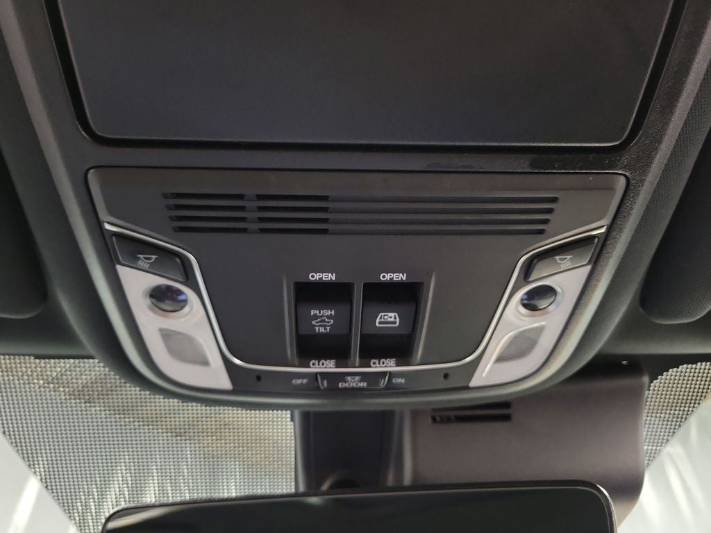 2022 Honda Ridgeline Black Edition