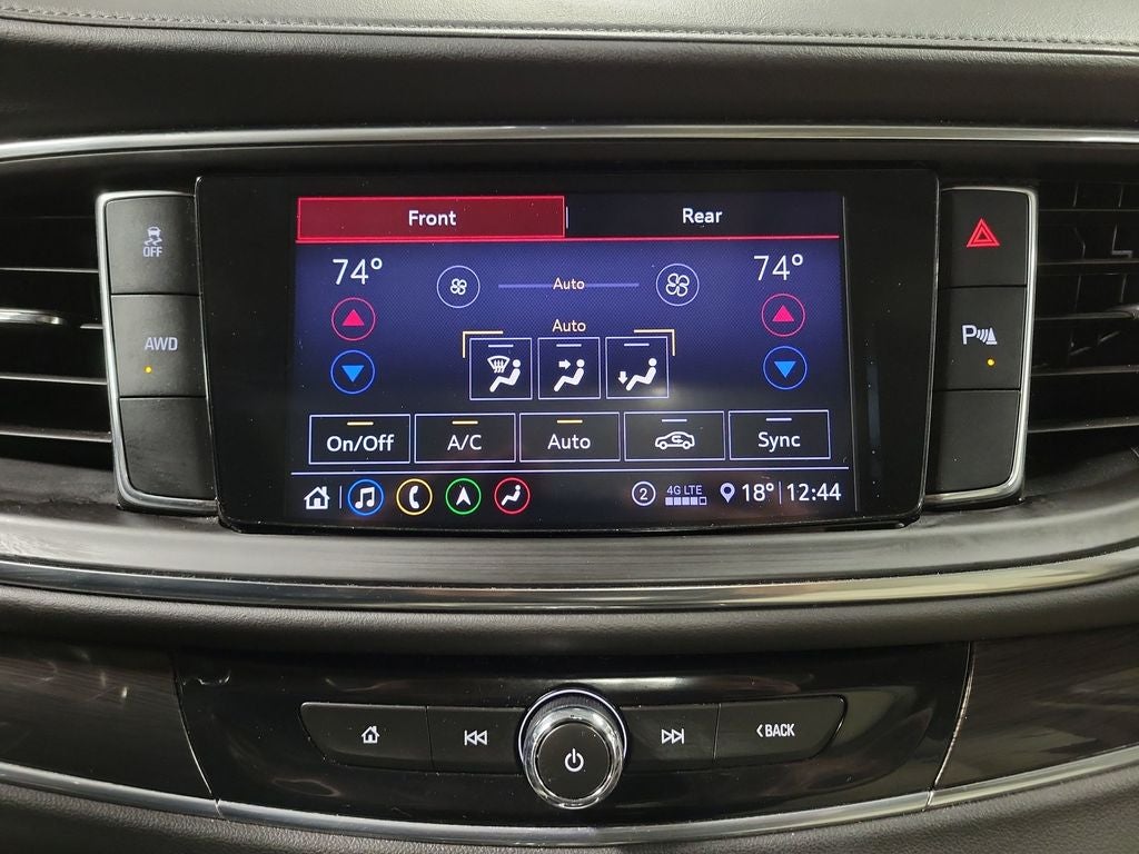 2021 Buick Enclave Essence