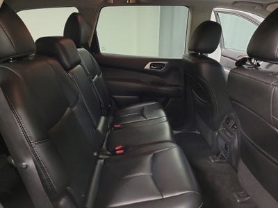 2016 Nissan Pathfinder Platinum