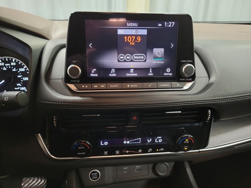 2022 Nissan Rogue SV