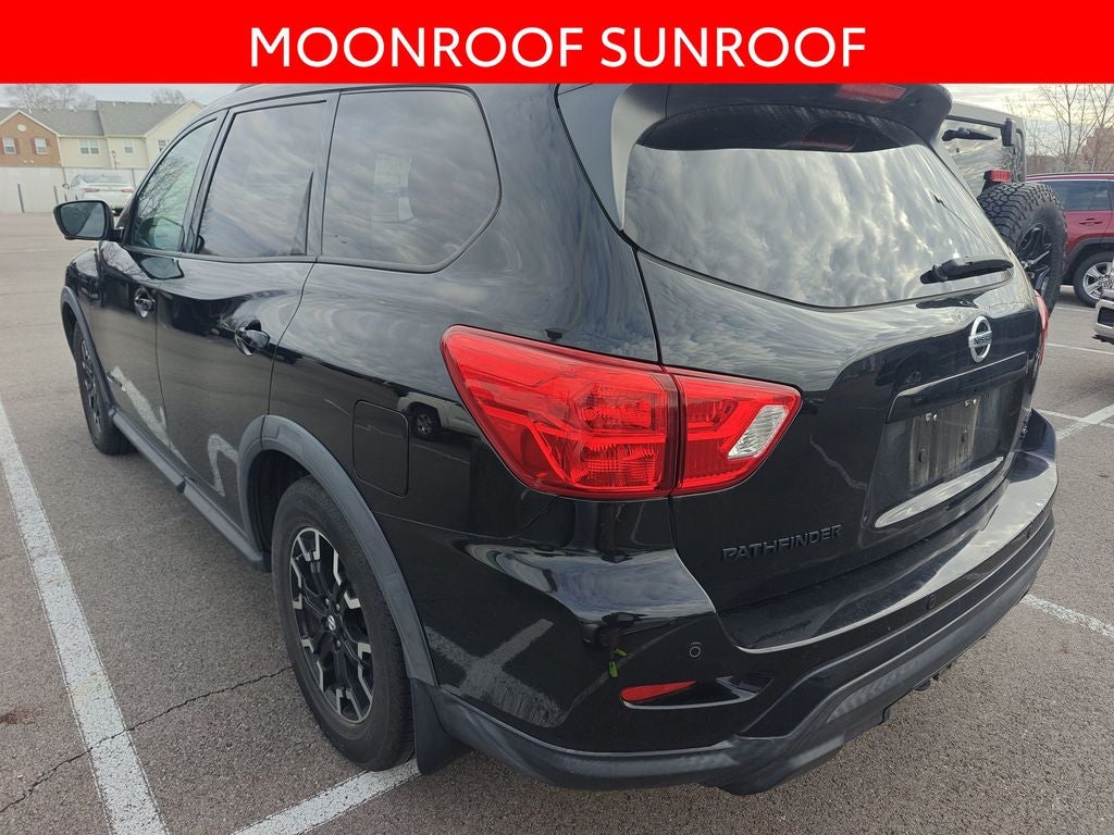2019 Nissan Pathfinder SL