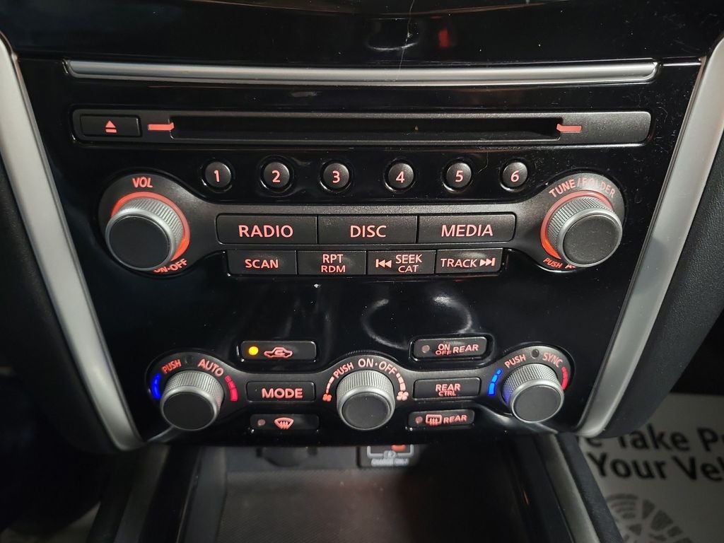 2019 Nissan Pathfinder SV