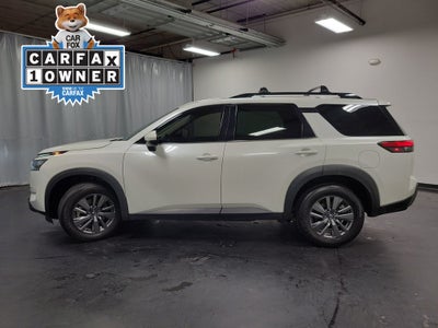 2023 Nissan Pathfinder SV