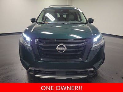 2024 Nissan Pathfinder SL