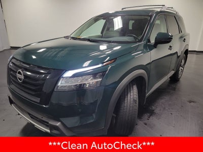 2024 Nissan Pathfinder SL
