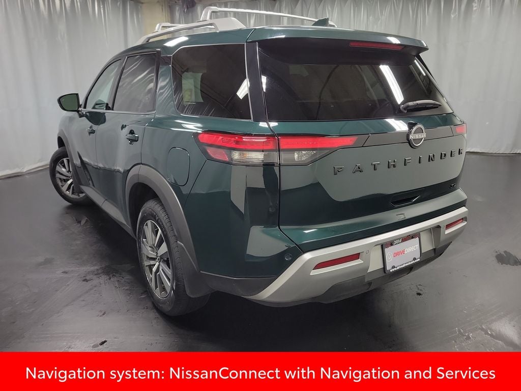 2024 Nissan Pathfinder SL