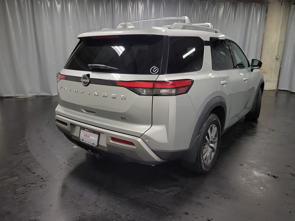 2023 Nissan Pathfinder SL