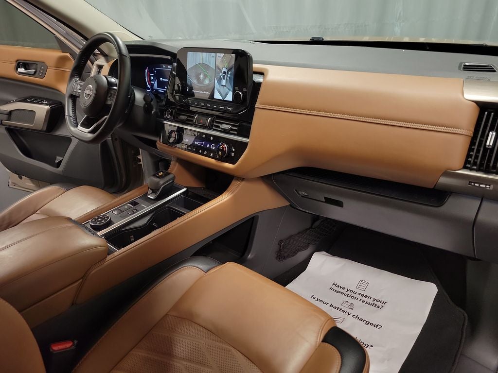2024 Nissan Pathfinder Platinum
