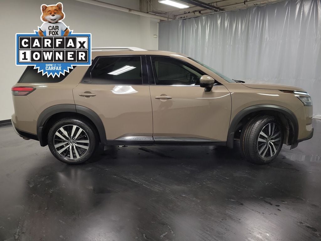 2024 Nissan Pathfinder Platinum