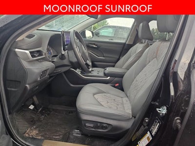 2023 Toyota Highlander Hybrid Bronze Edition