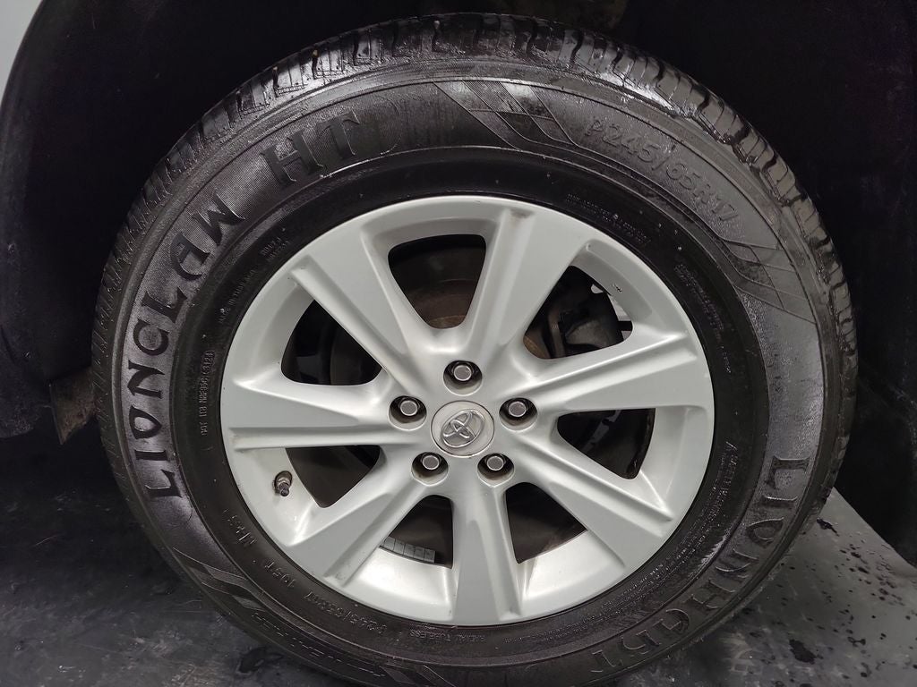 2012 Toyota Highlander SE