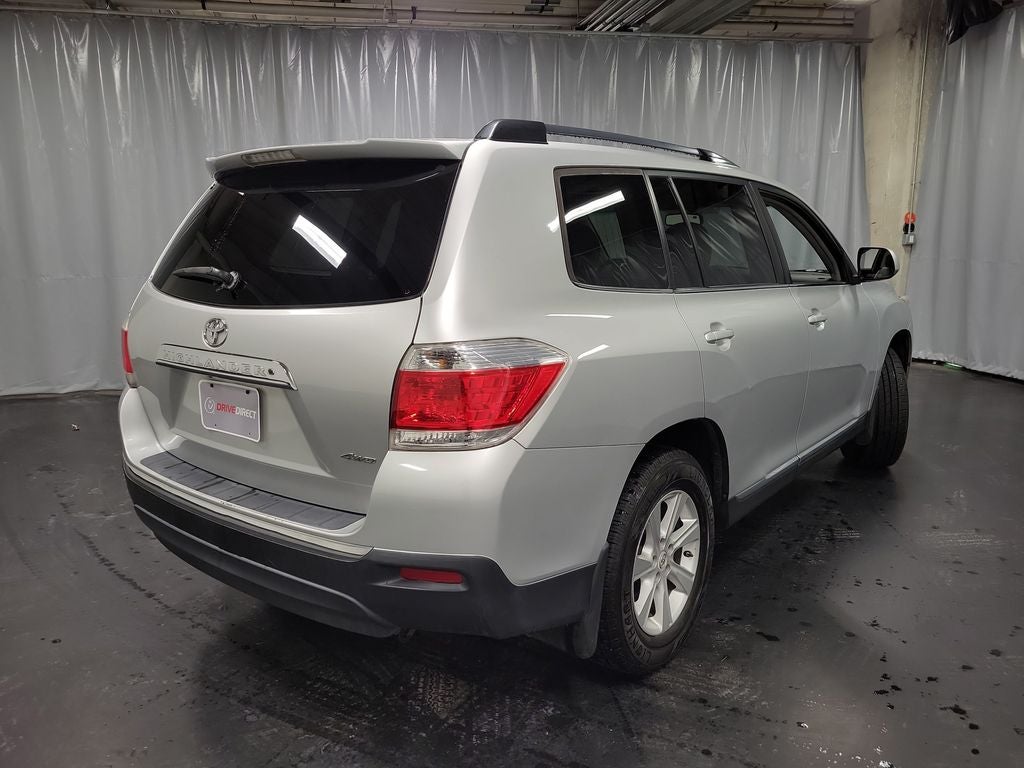 2012 Toyota Highlander SE