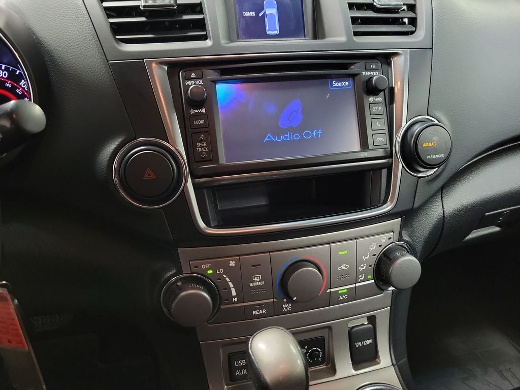 2013 Toyota Highlander SE