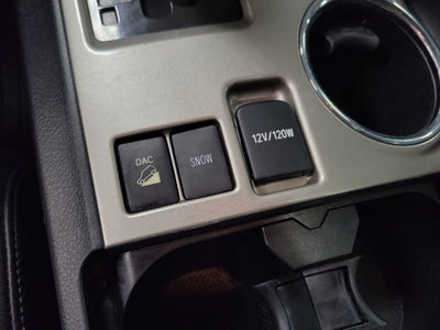 2013 Toyota Highlander SE