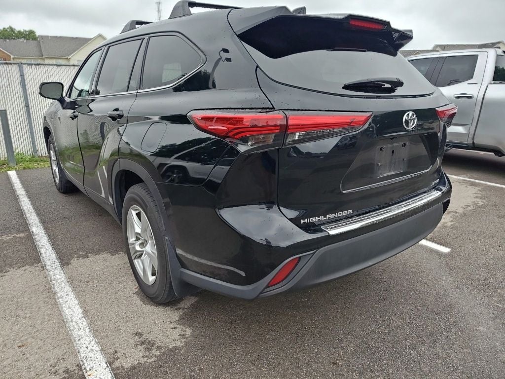 2020 Toyota Highlander LE
