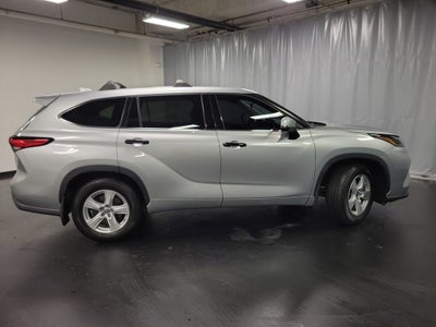 2021 Toyota Highlander LE