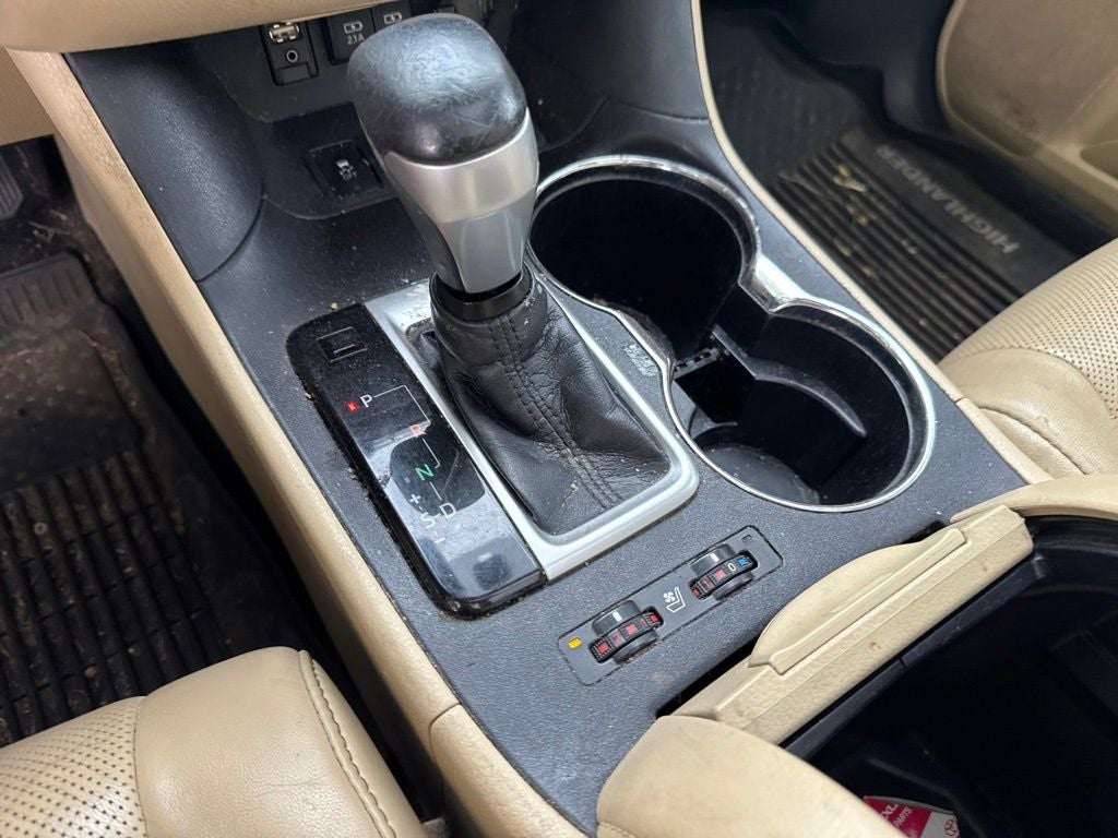 2018 Toyota Highlander Hybrid Limited Platinum