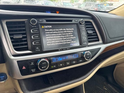 2018 Toyota Highlander Hybrid Limited Platinum