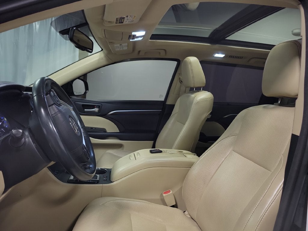 2016 Toyota Highlander Limited