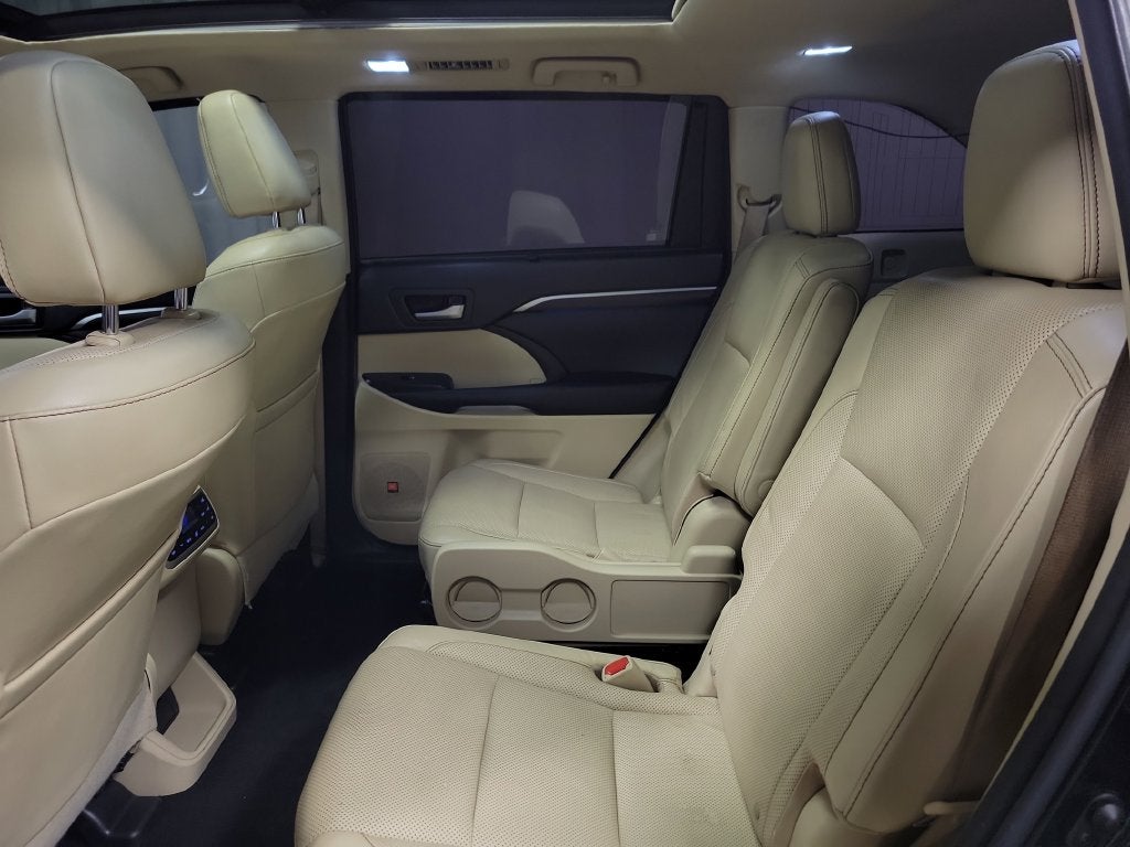 2016 Toyota Highlander Limited