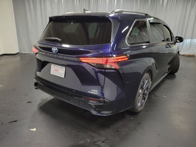 2023 Toyota Sienna XSE 7 Passenger
