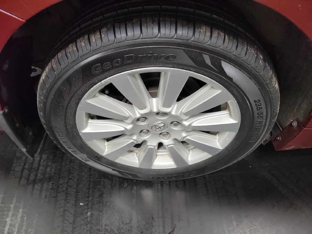 2017 Toyota Sienna XLE Premium 7 Passenger