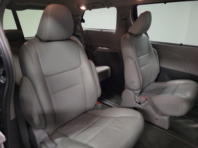 2017 Toyota Sienna XLE Premium 7 Passenger