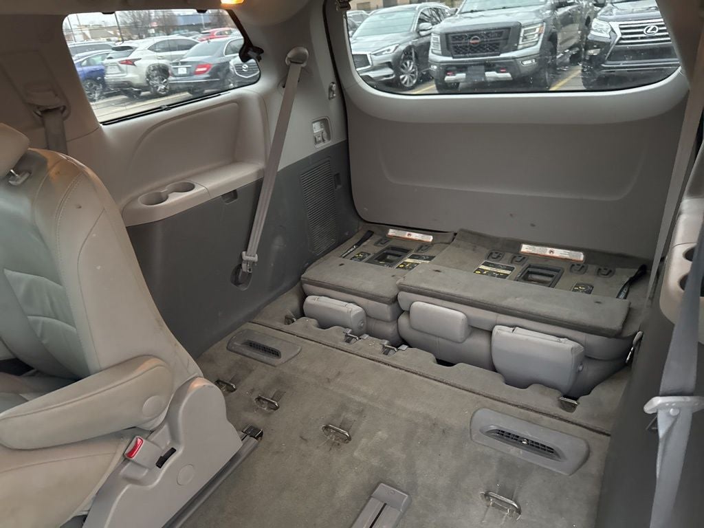 2017 Toyota Sienna XLE Premium 7 Passenger