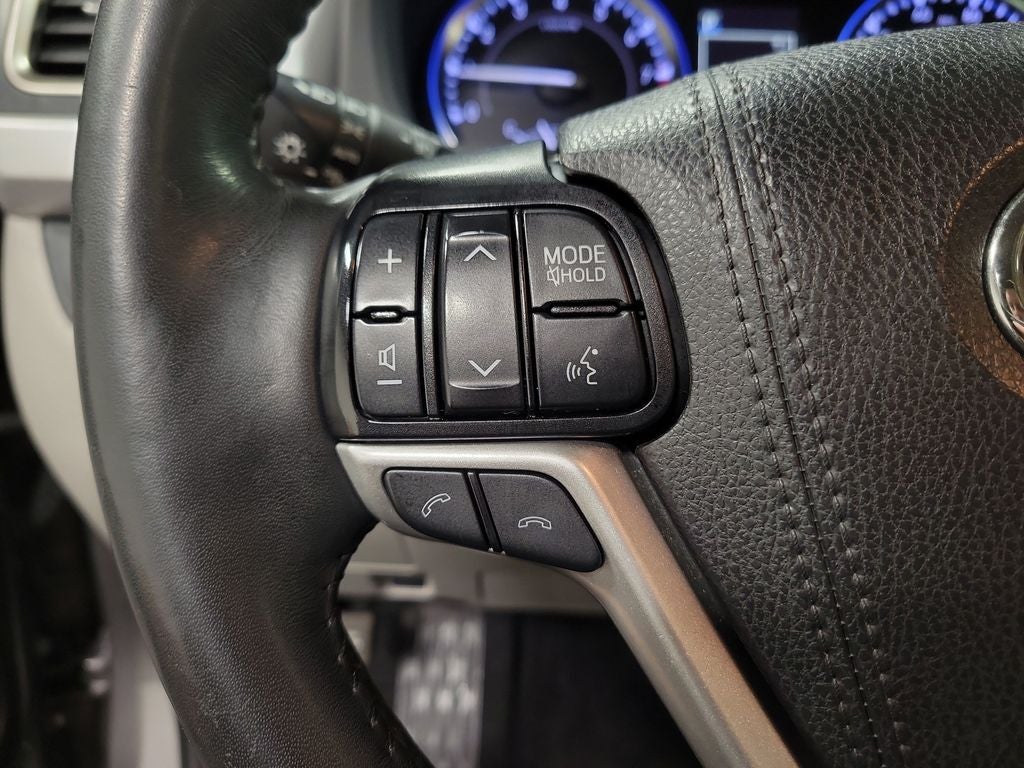 2019 Toyota Highlander Limited Platinum