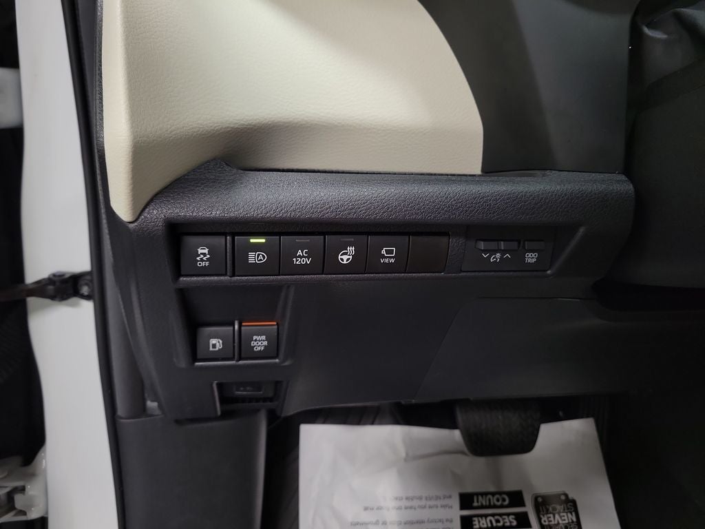 2024 Toyota Sienna Platinum 7 Passenger