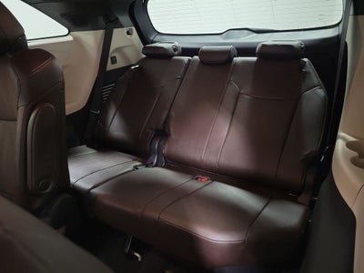 2024 Toyota Sienna Platinum 7 Passenger