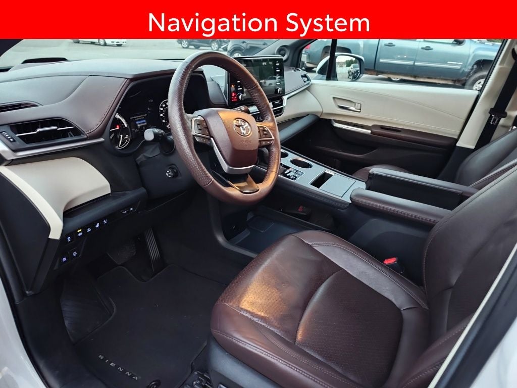 2024 Toyota Sienna Platinum 7 Passenger