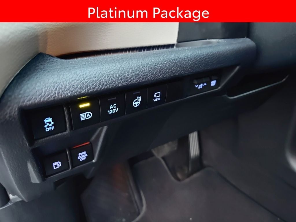 2024 Toyota Sienna Platinum 7 Passenger