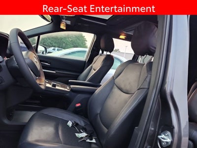 2025 Toyota Sienna Platinum 7 Passenger