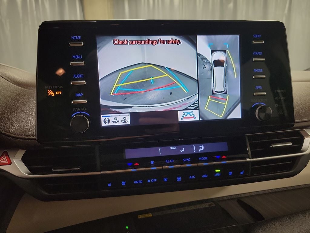 2022 Toyota Sienna Platinum 7 Passenger