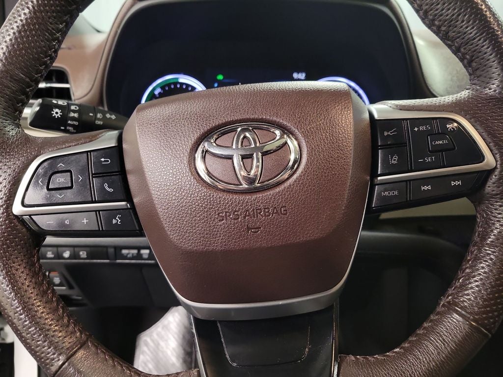 2022 Toyota Sienna Platinum 7 Passenger