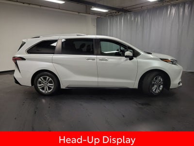 2022 Toyota Sienna Platinum 7 Passenger