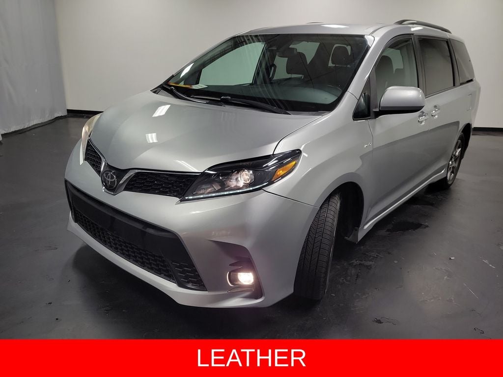 2020 Toyota Sienna SE 7 Passenger