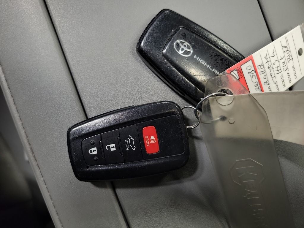 2022 Toyota Highlander Platinum