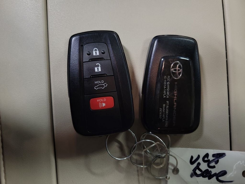 2022 Toyota Highlander XLE