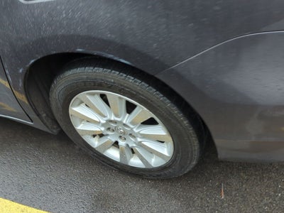 2015 Toyota Sienna LE 7 Passenger