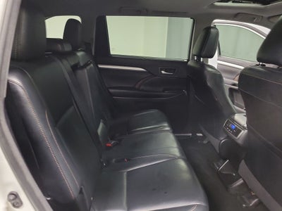 2016 Toyota Highlander XLE V6