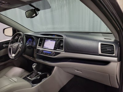 2014 Toyota Highlander XLE V6
