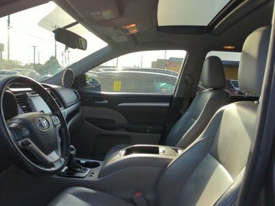 2014 Toyota Highlander XLE V6