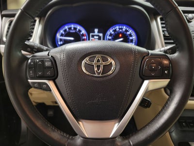 2016 Toyota Highlander XLE V6
