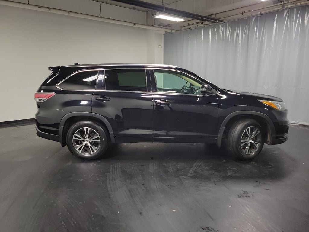 2016 Toyota Highlander XLE V6